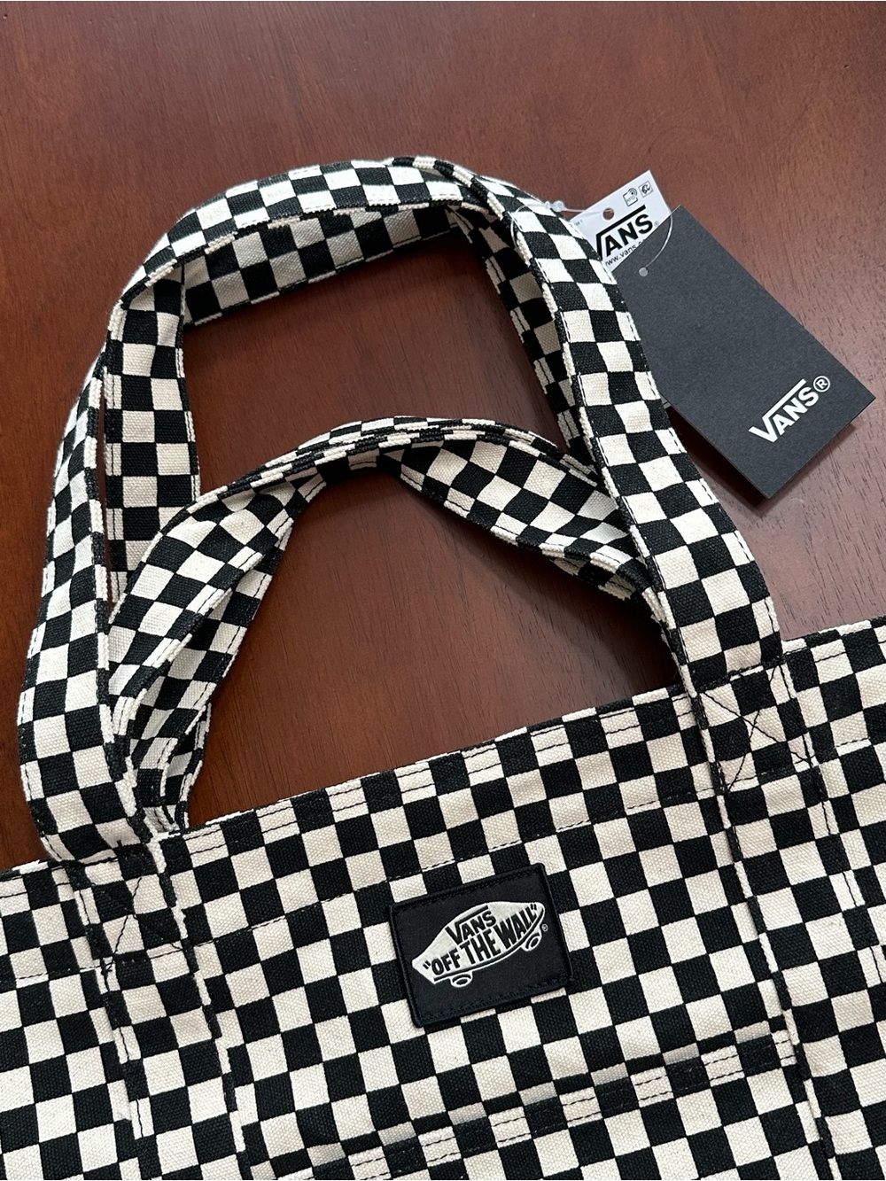 Vans Checkered Zip Tote Bag with Dual Top Handles - Picture 4 of 8